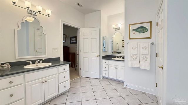 4020 Indigo Dr, Pensacola, FL 32507