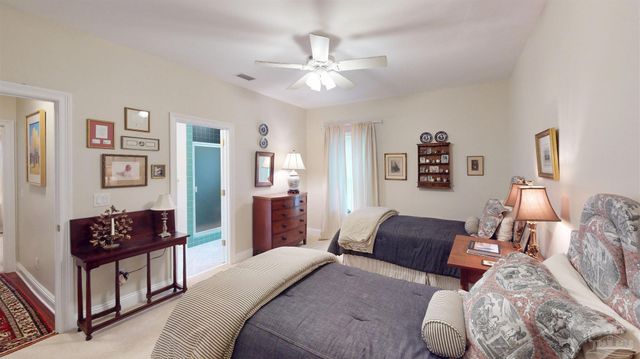 4020 Indigo Dr, Pensacola, FL 32507