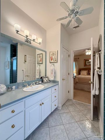 4020 Indigo Dr, Pensacola, FL 32507