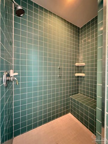 4020 Indigo Dr, Pensacola, FL 32507