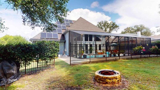 4020 Indigo Dr, Pensacola, FL 32507