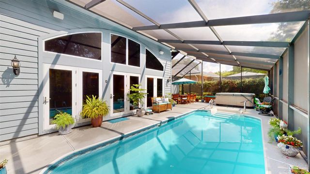 4020 Indigo Dr, Pensacola, FL 32507