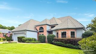 4020 Indigo Dr, Pensacola, FL 32507