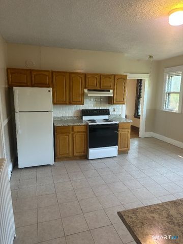 335 Hillside Avenue, Hartford, CT 06106