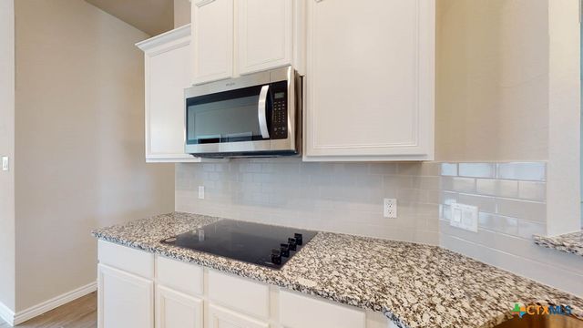 15084 Planeview Drive, Salado, TX 76571