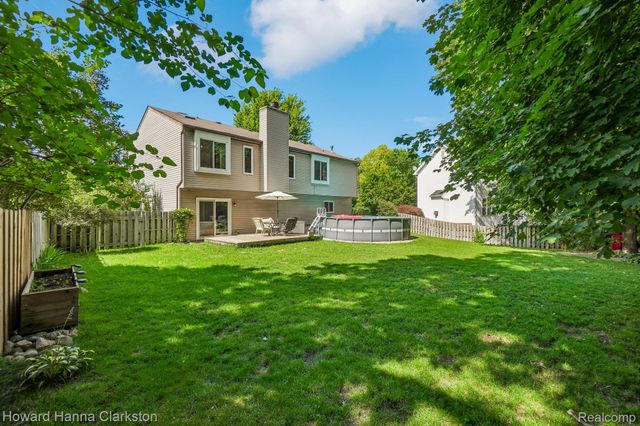 2787 Riverside Drive, Waterford Charter Township, MI 48329
