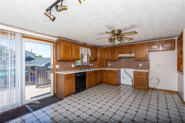 175 Leonard Avenue, East Providence, RI 02914
