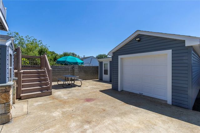175 Leonard Avenue, East Providence, RI 02914