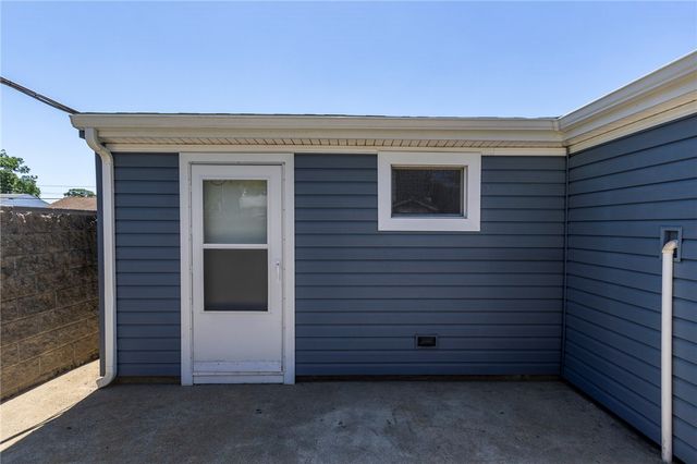 175 Leonard Avenue, East Providence, RI 02914