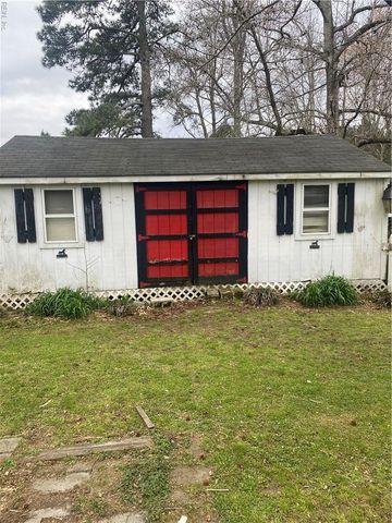 509 Greenway RD, Suffolk, VA 23434