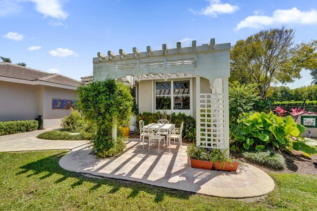 5970 SW 55th Street, Davie, FL 33314