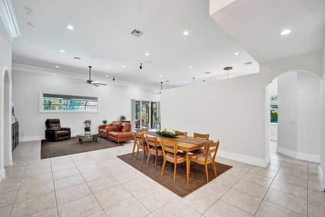 5970 SW 55th Street, Davie, FL 33314