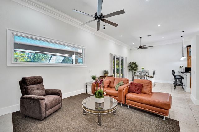 5970 SW 55th Street, Davie, FL 33314