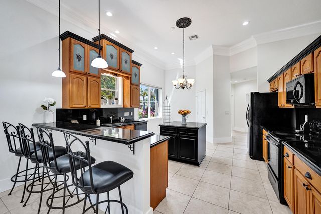 5970 SW 55th Street, Davie, FL 33314