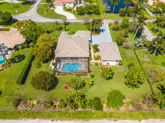 5970 SW 55th Street, Davie, FL 33314