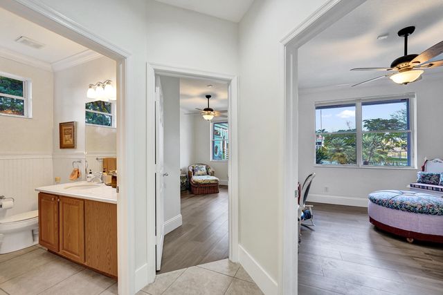 5970 SW 55th Street, Davie, FL 33314