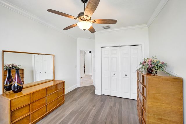 5970 SW 55th Street, Davie, FL 33314