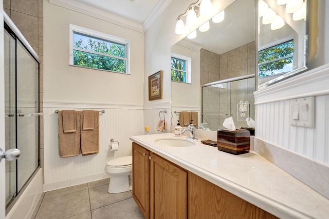 5970 SW 55th Street, Davie, FL 33314