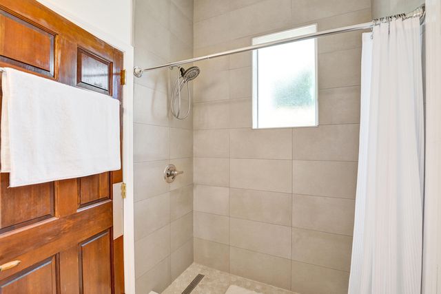 5970 SW 55th Street, Davie, FL 33314