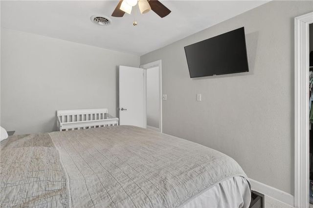 4621 Haywood DR, Portsmouth, VA 23703