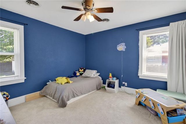 4621 Haywood DR, Portsmouth, VA 23703