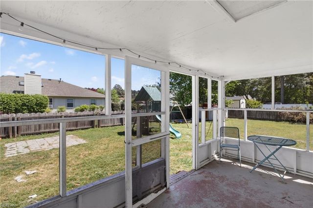 4621 Haywood DR, Portsmouth, VA 23703