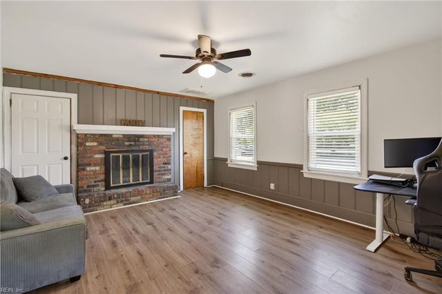 4621 Haywood DR, Portsmouth, VA 23703