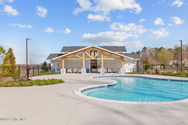 403 Ginger Drive, New Bern, NC 28560