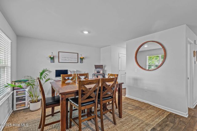 403 Ginger Drive, New Bern, NC 28560