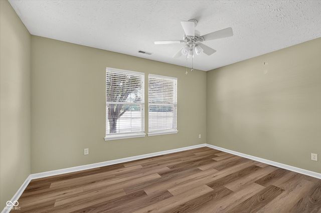 7955 Bent Willow Drive, Indianapolis, IN 46239