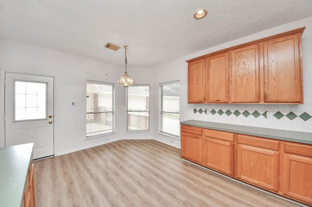 4423 Tree Line Drive, Pasadena, TX 77505