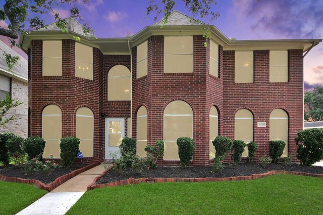 4423 Tree Line Drive, Pasadena, TX 77505
