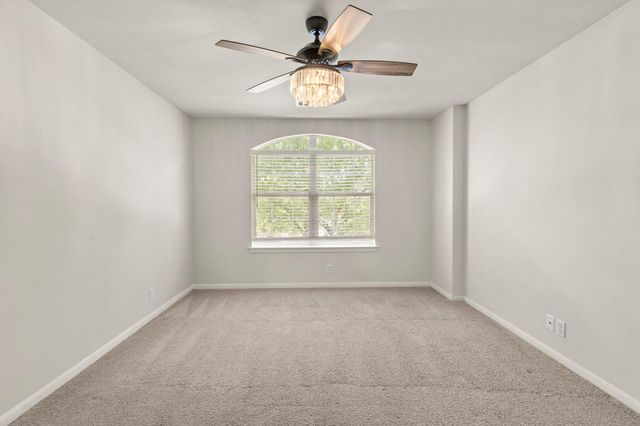 1100 Vanderbilt CIR, Pflugerville, TX 78660