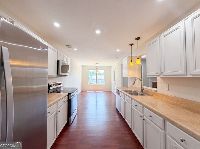 4981 Summersun Drive, Morrow, GA 30260