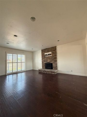 7233 Hayes, Buena Park, CA 90620