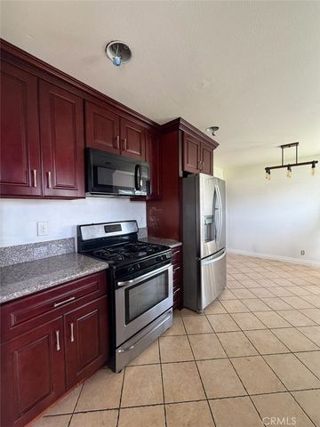 7233 Hayes, Buena Park, CA 90620