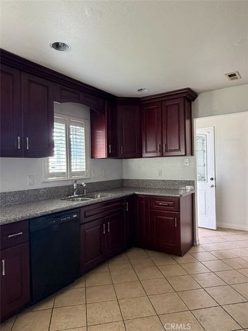 7233 Hayes, Buena Park, CA 90620