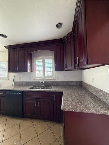 7233 Hayes, Buena Park, CA 90620