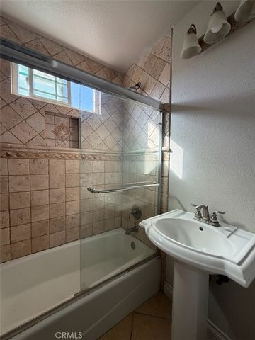 7233 Hayes, Buena Park, CA 90620