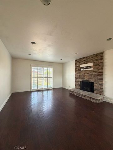 7233 Hayes, Buena Park, CA 90620