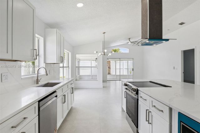 2625 Walden, Kissimmee, FL 34743
