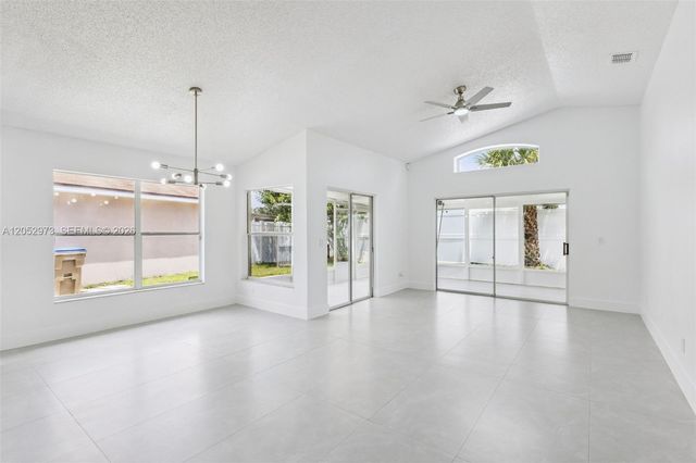 2625 Walden, Kissimmee, FL 34743