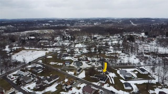 409 Oak St, North Union Twp, PA 15445