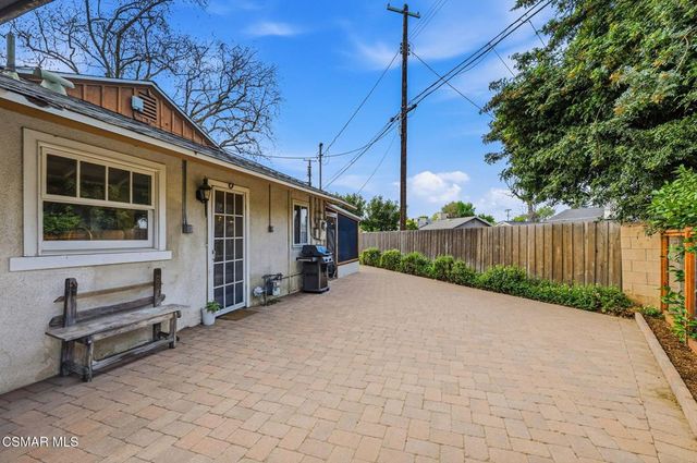8143 Lasaine Avenue, Northridge, CA 91325