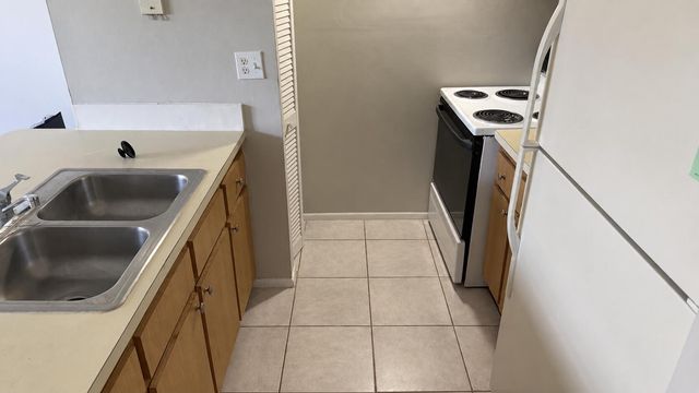 2501 RIVERSIDE Drive 118-A, Coral Springs, FL 33065