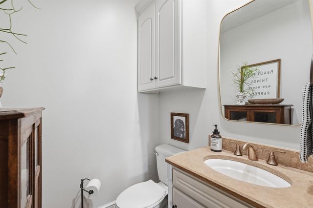 143 Courts Lane, Little Rock, AR 72223