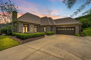 143 Courts Lane, Little Rock, AR 72223