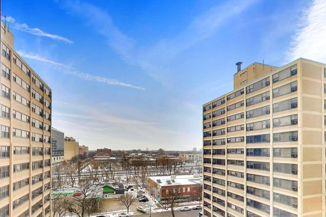 5050 S East End Avenue 9C, Chicago, IL 60615