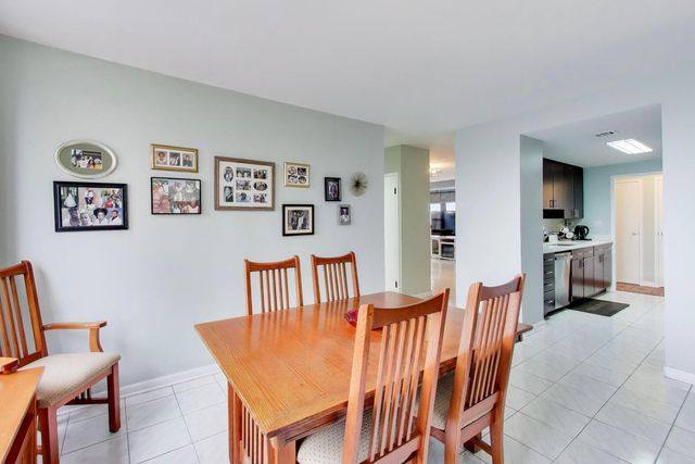 5050 S East End Avenue 9C, Chicago, IL 60615