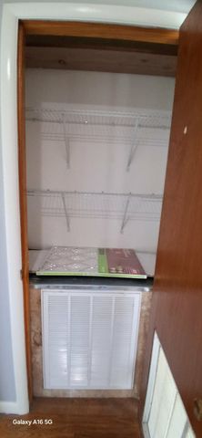 5019 Sunny Acres Dr, Waynesboro, TN 38485